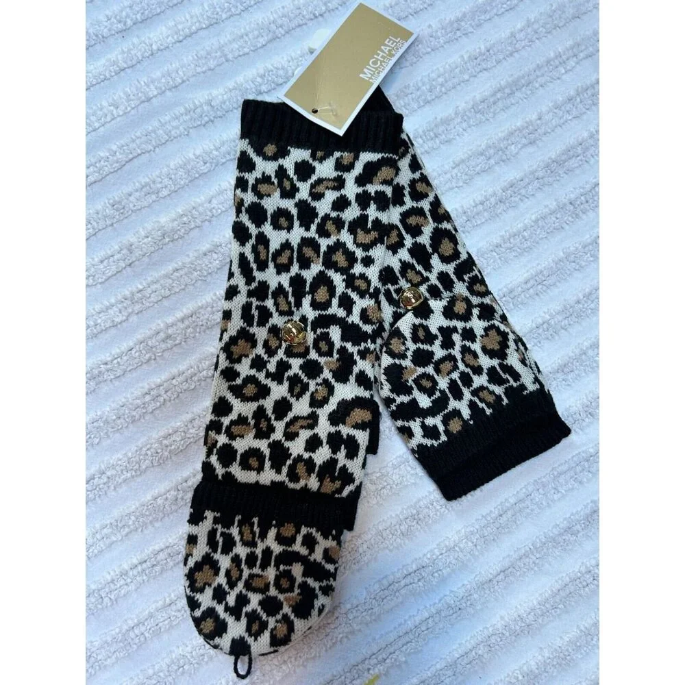 New MICHAEL Michael Kors Fold Over Thumbhole Cuffs Sporty Leopard Arm Warm OS